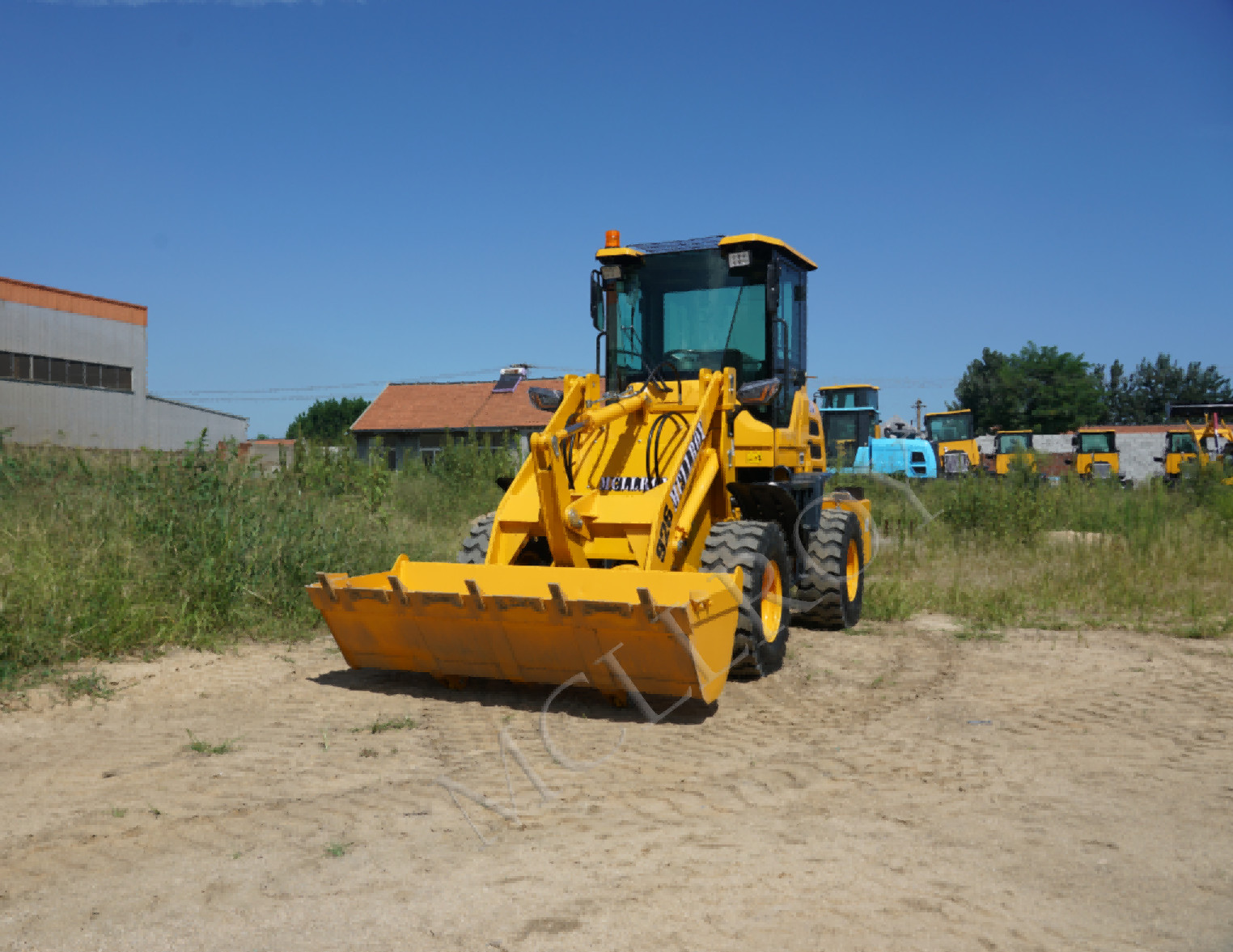 EU Stage II 1.5 Ton Wheel Loader Isuzu Axle Mini Articulated Loader